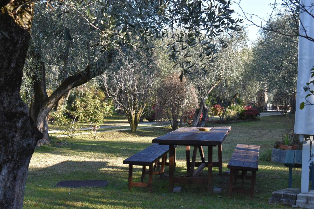 Montinelle Casa Ulivoヴィラ エクステリア 写真