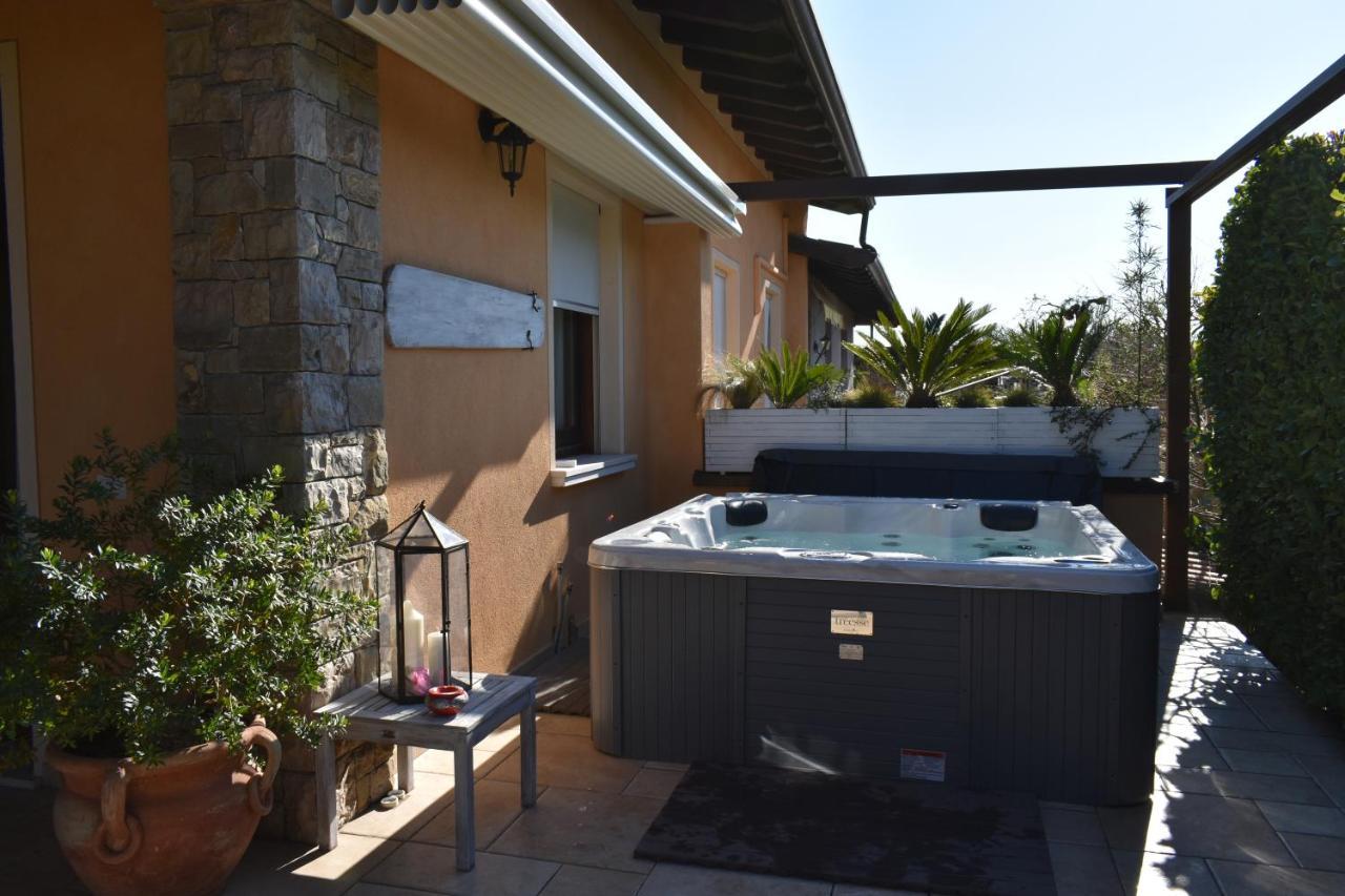 Montinelle Casa Ulivoヴィラ エクステリア 写真